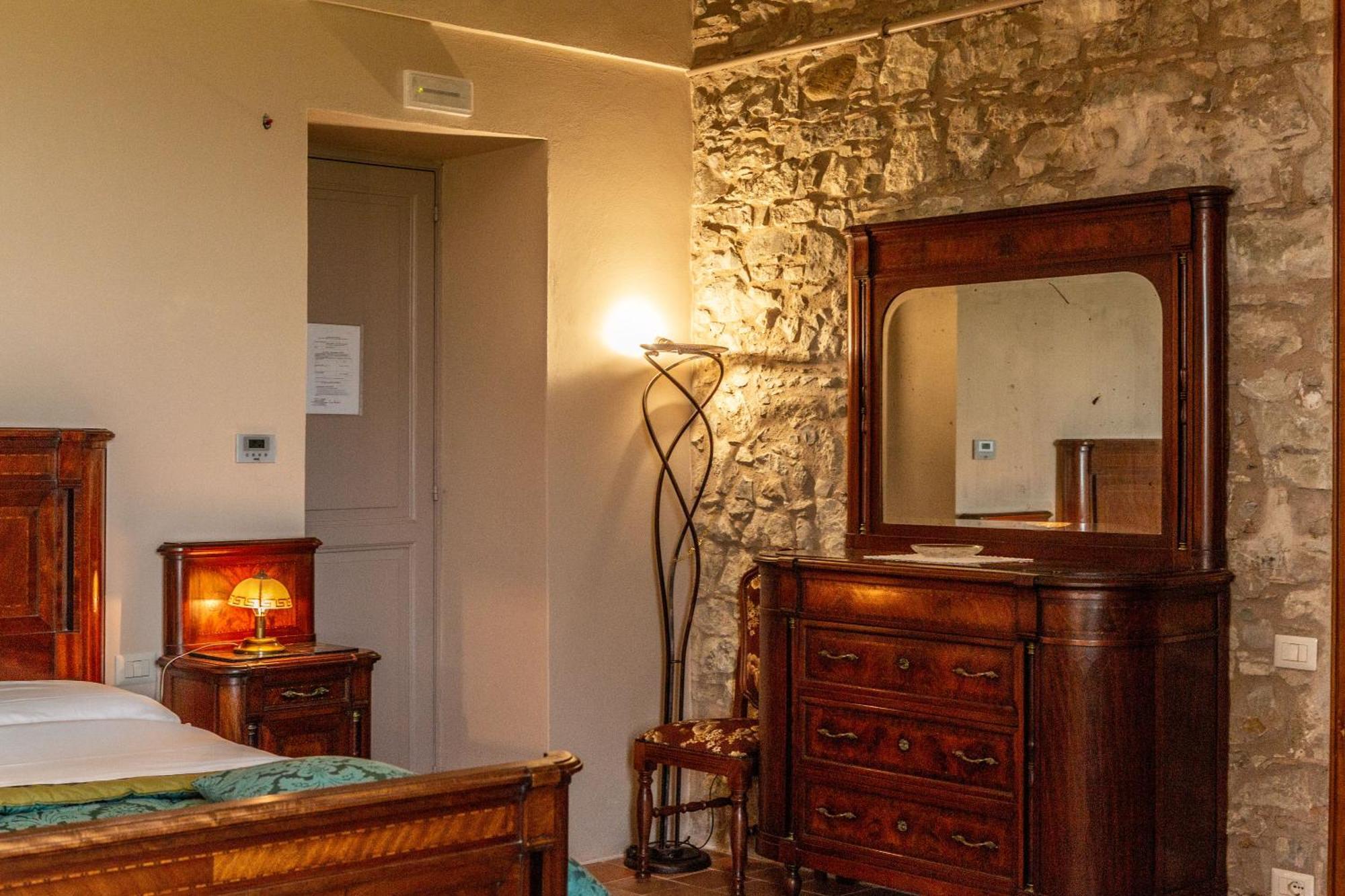 Dimora Schioppo - Irpinia Apartment Calitri Bagian luar foto