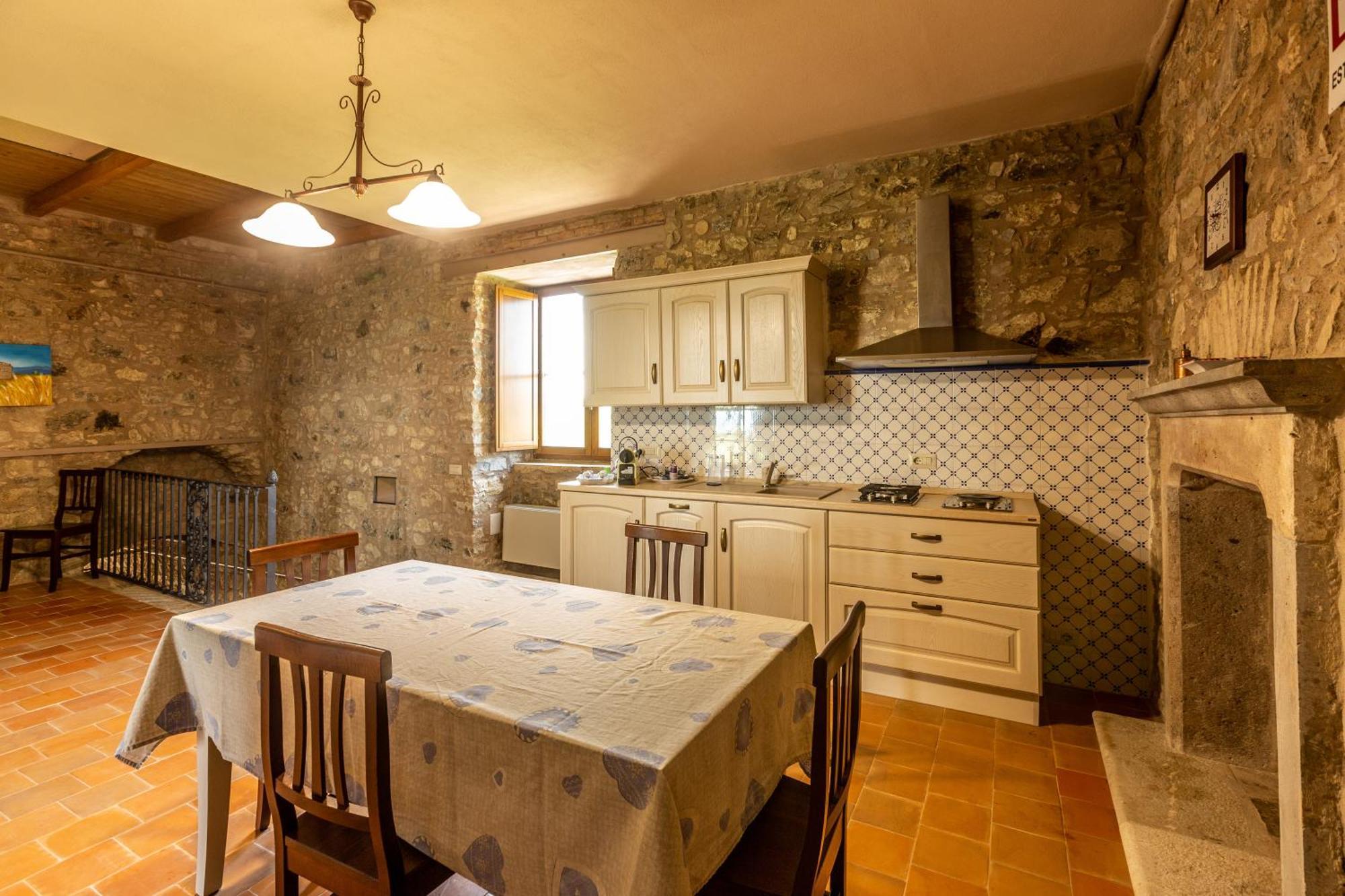 Dimora Schioppo - Irpinia Apartment Calitri Bagian luar foto
